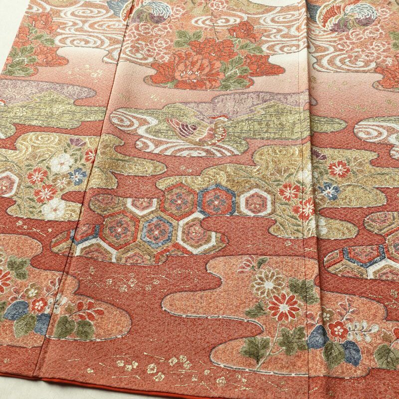 付け下げ 付下小紋 正絹 古典柄 袷仕立て 身丈163cm 裄丈66cm 箔 フォーマル 着物 多色使い_画像4