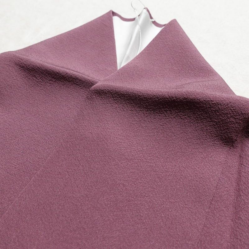 色無地 縮緬 一つ紋付き 正絹 無地 袷仕立て 身丈161cm 裄丈67cm フォーマル 着物 紫・藤色_画像17