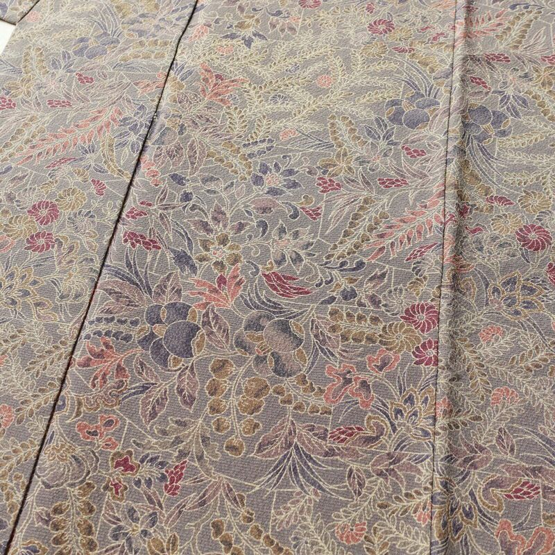 小紋 良品 丹後ちりめん 縮緬 正絹 木の葉・植物柄 袷仕立て 身丈152.5cm 裄丈64.5cm 着物 紫・藤色_画像5