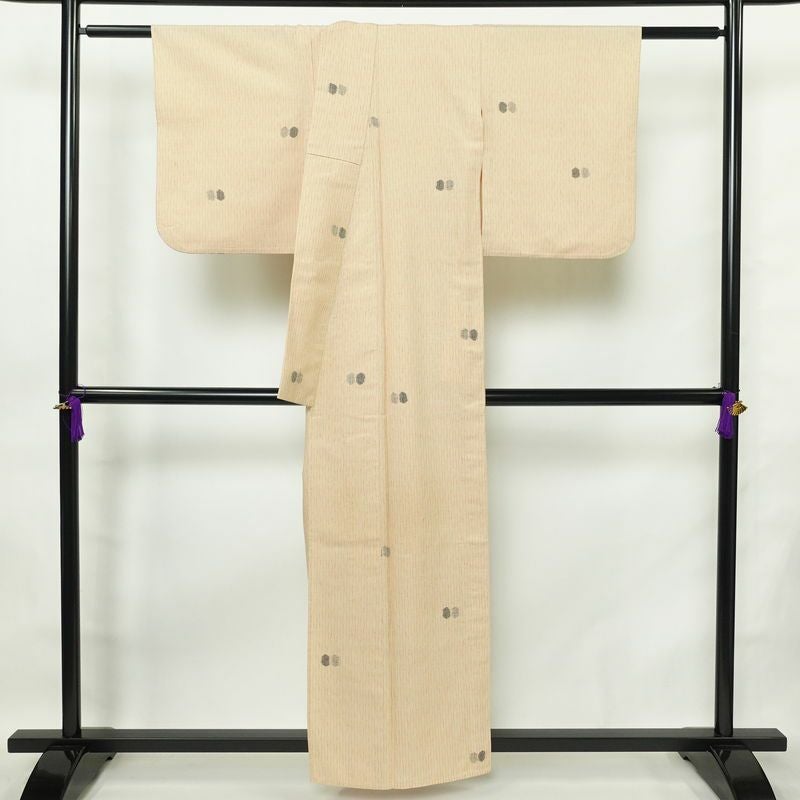 単衣 紬 正絹 幾何学柄・抽象柄 単衣仕立て 身丈158cm 裄丈66cm 着物 ベージュ_画像2