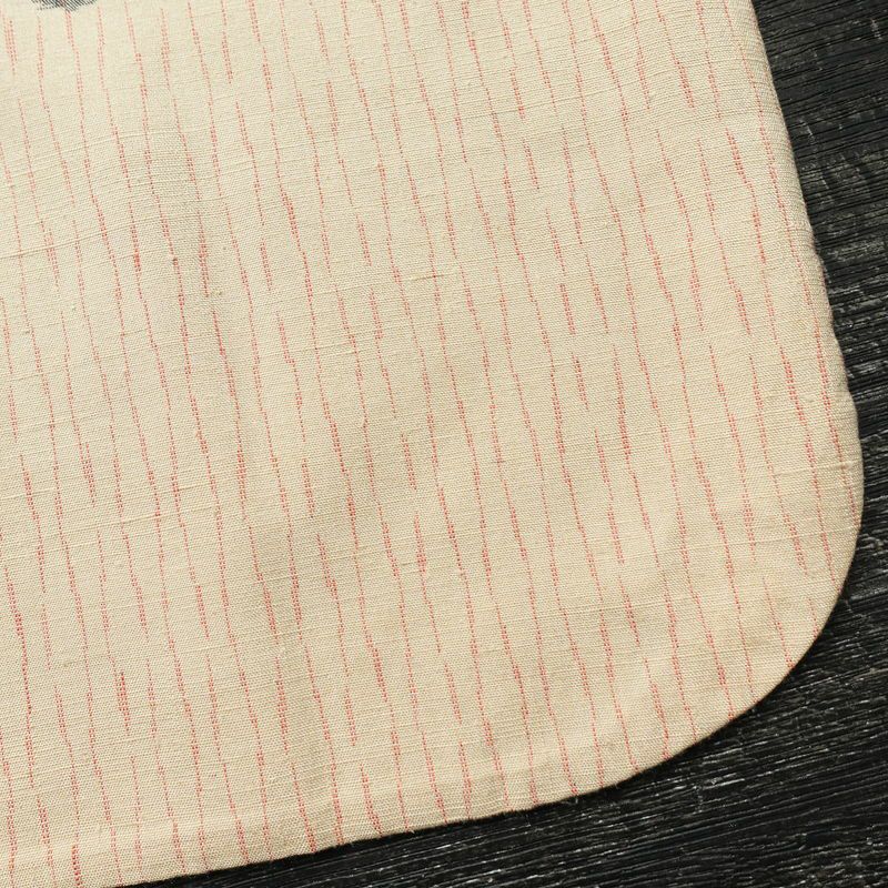 単衣 紬 正絹 幾何学柄・抽象柄 単衣仕立て 身丈158cm 裄丈66cm 着物 ベージュ_画像13