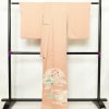 色留袖 三つ紋付き 正絹 花柄 袷仕立て 身丈166cm 裄丈69cm 箔 刺繍 共八掛 金彩 フォーマル 着物 ピンク_画像2