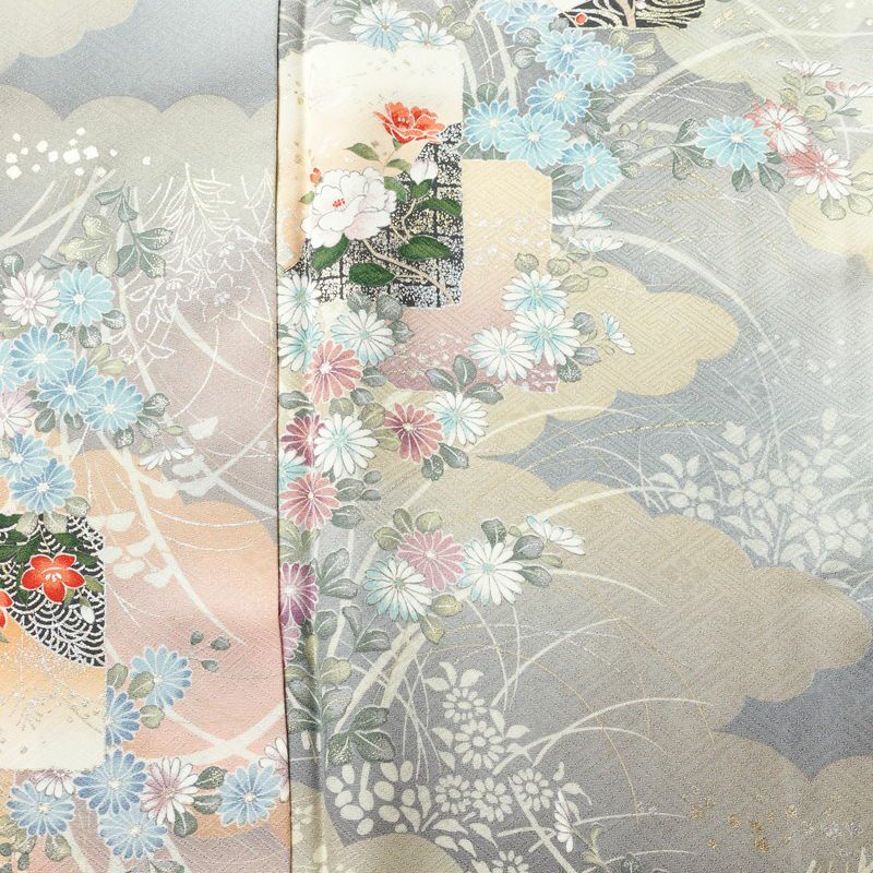 小紋 美品 元禄絵巻 しつけ糸付き 丹後ちりめん 正絹 花柄 袷仕立て 身丈167.5cm 裄丈65.5cm 箔 着物 多色使い_画像6