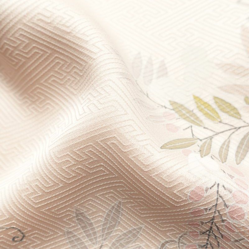 付け下げ 良品 綸子 一つ紋付き 正絹 木の葉・植物柄 袷仕立て 身丈161.5cm 裄丈65cm フォーマル 着物 ピンク_画像21