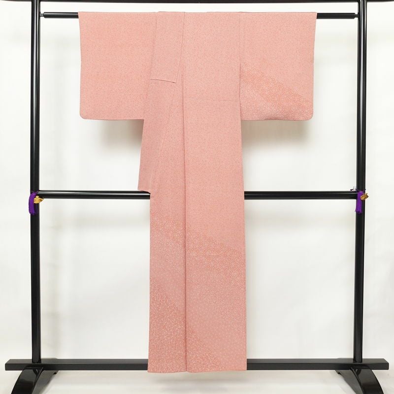 小紋 木下正夫 落款入り 縮緬 一つ紋付き 江戸小紋 付下小紋 正絹 花柄 袷仕立て 身丈152.5cm 裄丈65cm 着物 ピンク_画像2