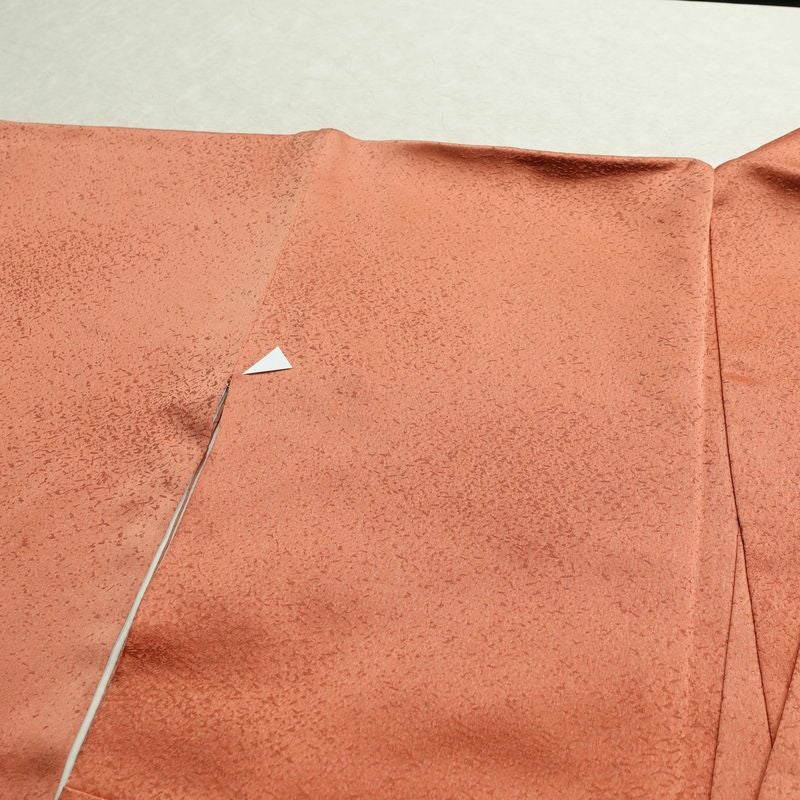 付け下げ 正絹 木の葉・植物柄 袷仕立て 身丈166cm 裄丈67.5cm 箔 金彩 フォーマル 着物 橙_画像13