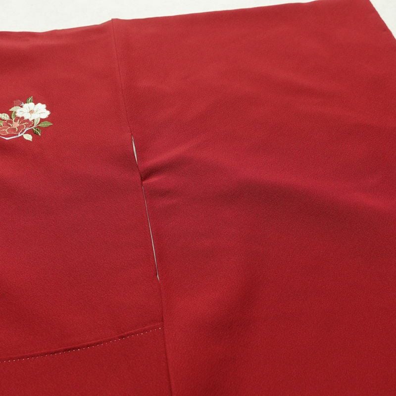 振袖 縮緬 金駒刺繍 正絹 古典柄 袷仕立て 身丈156.5cm 裄丈64cm 刺繍 金糸 フォーマル 着物 赤・朱_画像16
