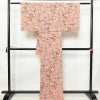 小紋 美品 しつけ糸付き 縮緬 正絹 花柄 袷仕立て 身丈165cm 裄丈65cm 着物 くすみピンク ピンク_画像2