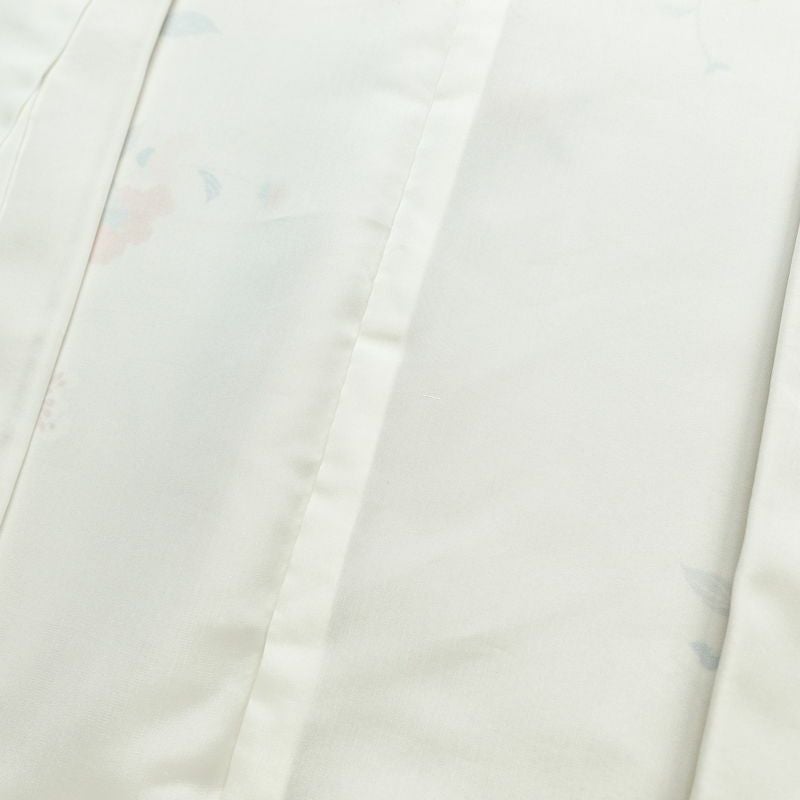 付け下げ しつけ糸付き 正絹 花柄 袷仕立て 身丈160cm 裄丈66cm 金彩 着物 グレージュ ベージュ_画像18