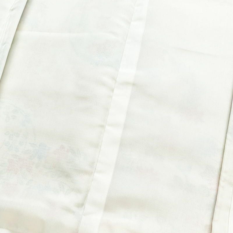 小紋 縮緬 総柄 正絹 花柄 袷仕立て 身丈166cm 裄丈65.5cm 一部しつけ糸付き 着物 クリーム_画像17