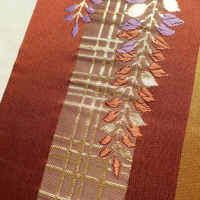 袋帯 六通柄 良品 フォーマル用 正絹 古典柄 箔 金糸 帯_画像4