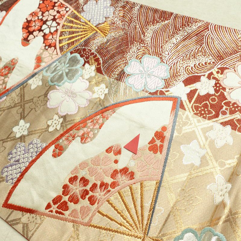 袋帯 全通柄 フォーマル用 正絹 古典柄 箔 金糸 扇子 帯 ベージュ_画像16