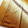 付け下げ 良品 正絹 袷仕立て 身丈158.5cm 裄丈66cm 箔 金彩 着物 黄・黄土色_画像4