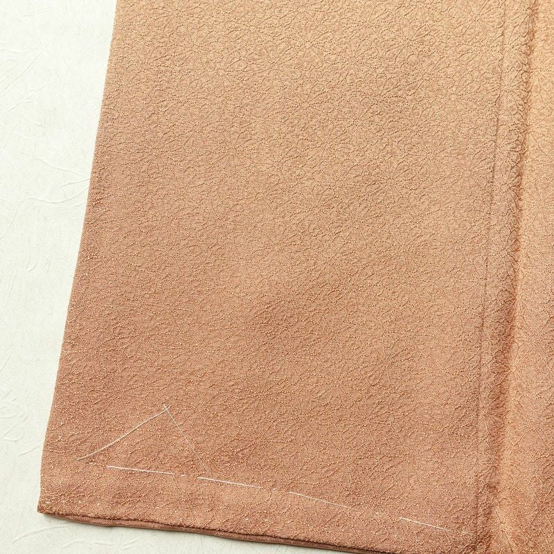 色無地 良品 一つ紋付き 正絹 花柄 袷仕立て 身丈158cm 裄丈64cm 一部しつけ糸付き フォーマル 着物 茶_画像12