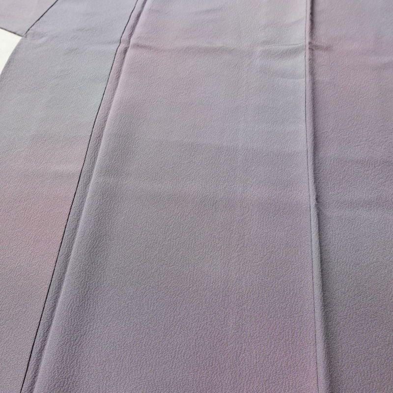 小紋 良品 斉藤三才 落款入り 縮緬 正絹 その他の柄 袷仕立て 身丈166cm 裄丈67cm 着物 紫・藤色_画像5