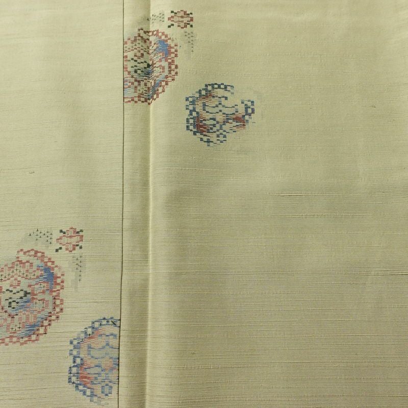 紬 良品 しつけ糸付き 正絹 幾何学柄・抽象柄 袷仕立て 身丈155.5cm 裄丈66cm 着物 緑・うぐいす色_画像6