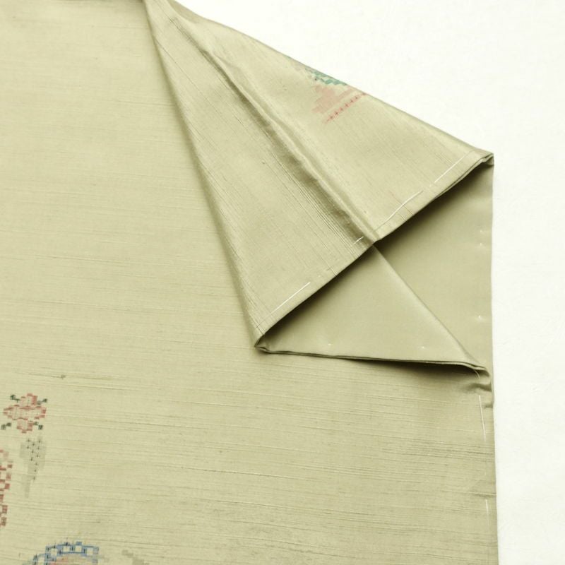 紬 良品 しつけ糸付き 正絹 幾何学柄・抽象柄 袷仕立て 身丈155.5cm 裄丈66cm 着物 緑・うぐいす色_画像16