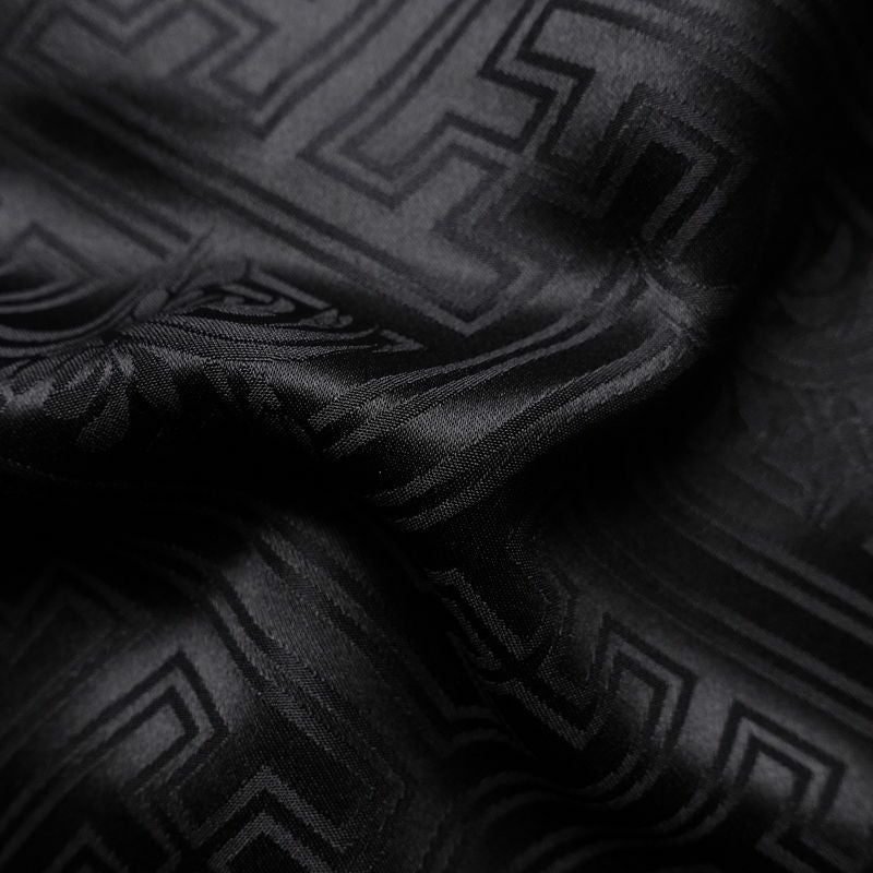 振袖 良品 綸子 正絹 古典柄 袷仕立て 身丈165.5cm 裄丈67cm 箔 金彩 フォーマル 着物 多色使い_画像21