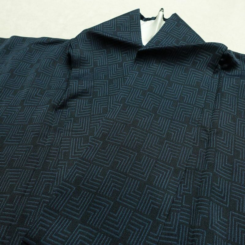 小紋 アンティーク風 混紡 幾何学柄・抽象柄 袷仕立て 身丈150.5cm 裄丈62cm 一部しつけ糸付き 着物 青・紺_画像14