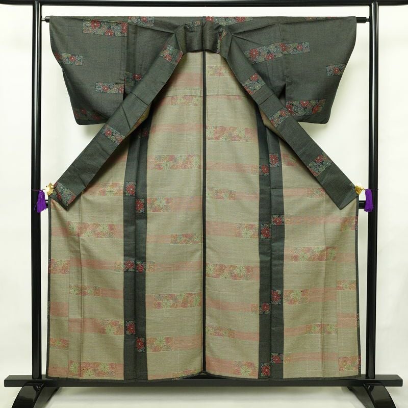 単衣 小紋 良品 正絹 花柄 単衣仕立て 身丈158.5cm 裄丈63cm 着物 緑・うぐいす色_画像3