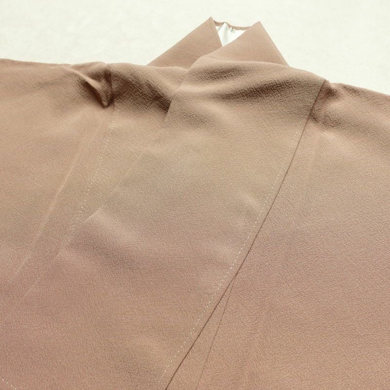 色無地 柿本市郎 落款入り 縮緬 一つ紋付き 正絹 無地 袷仕立て 身丈163cm 裄丈68cm フォーマル 着物 ベージュ_画像15