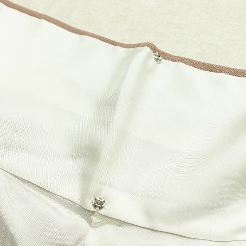 色無地 柿本市郎 落款入り 縮緬 一つ紋付き 正絹 無地 袷仕立て 身丈163cm 裄丈68cm フォーマル 着物 ベージュ_画像17