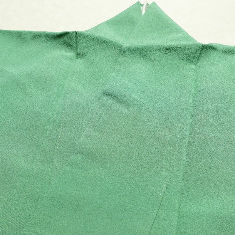 色無地 縮緬 一つ紋付き 正絹 無地 袷仕立て 身丈160.5cm 裄丈67cm 共八掛 フォーマル 着物 緑・うぐいす色_画像17