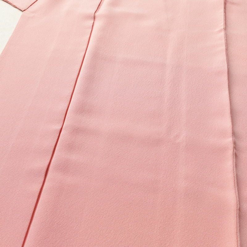 色無地 しつけ糸付き 縮緬 一つ紋付き 正絹 無地 袷仕立て 身丈157cm 裄丈65cm フォーマル 着物 ピンク_画像5