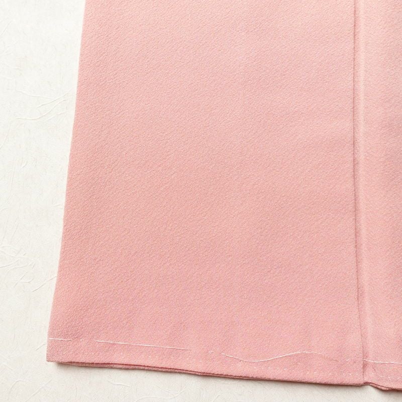 色無地 しつけ糸付き 縮緬 一つ紋付き 正絹 無地 袷仕立て 身丈157cm 裄丈65cm フォーマル 着物 ピンク_画像11