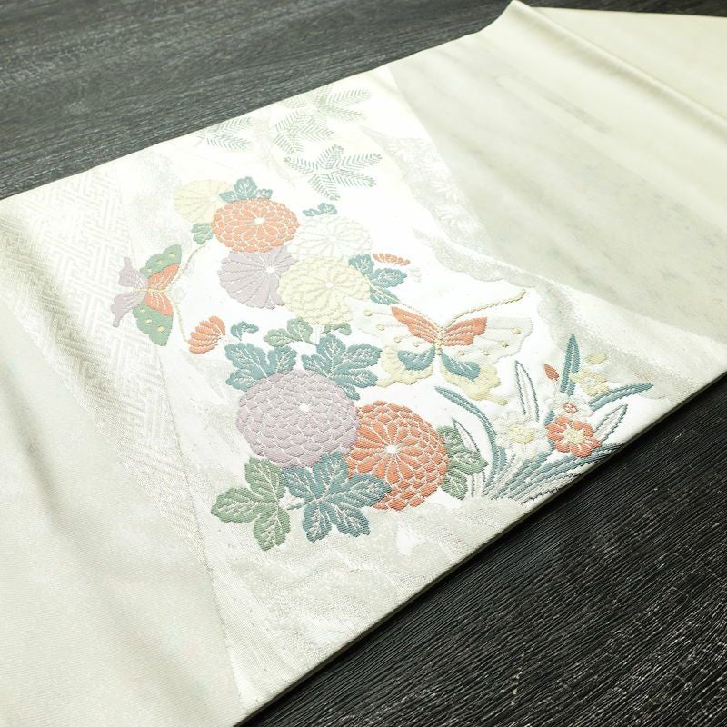 名古屋帯 小袖金彩錦 太鼓柄 良品 正絹 花柄 名古屋仕立て 蝶 箔 帯 白_画像11