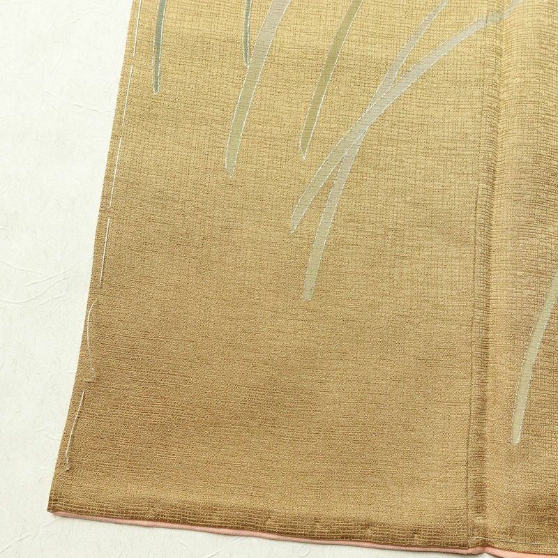 訪問着 良品 しつけ糸付き 正絹 古典柄 袷仕立て 身丈162.5cm 裄丈66cm 箔 フォーマル 着物 ピンク_画像11