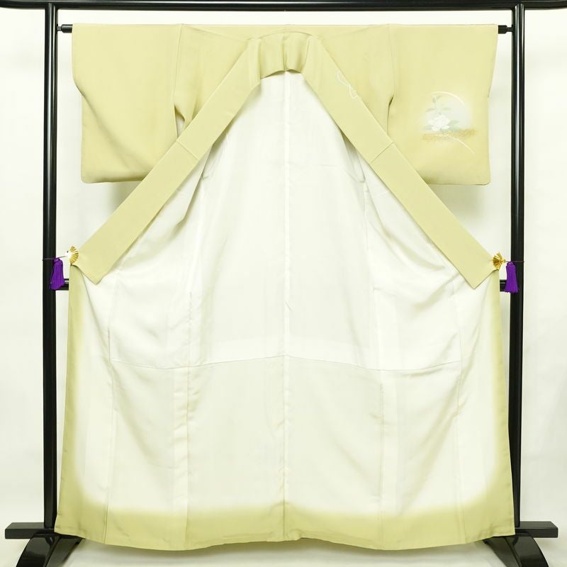 訪問着 良品 縮緬 正絹 花柄 袷仕立て 身丈161.5cm 裄丈63cm 箔 フォーマル 着物 クリーム_画像3