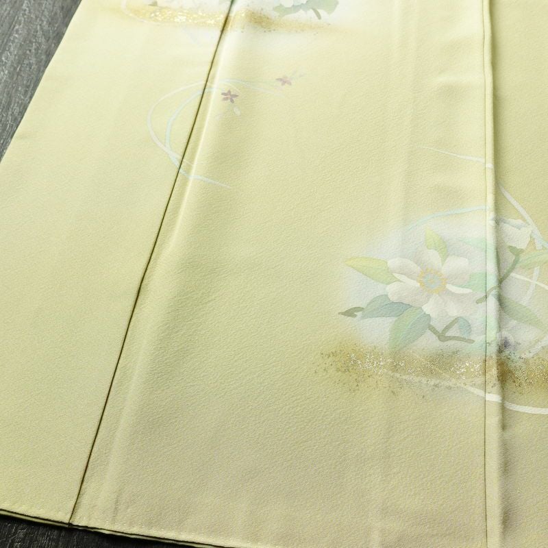 訪問着 良品 縮緬 正絹 花柄 袷仕立て 身丈161.5cm 裄丈63cm 箔 フォーマル 着物 クリーム_画像4