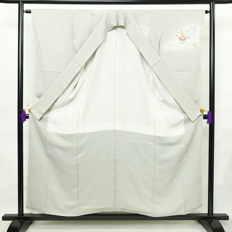 付け下げ しつけ糸付き 正絹 花柄 袷仕立て 身丈154cm 裄丈63cm 共八掛 金彩 フォーマル 着物 グレー_画像3