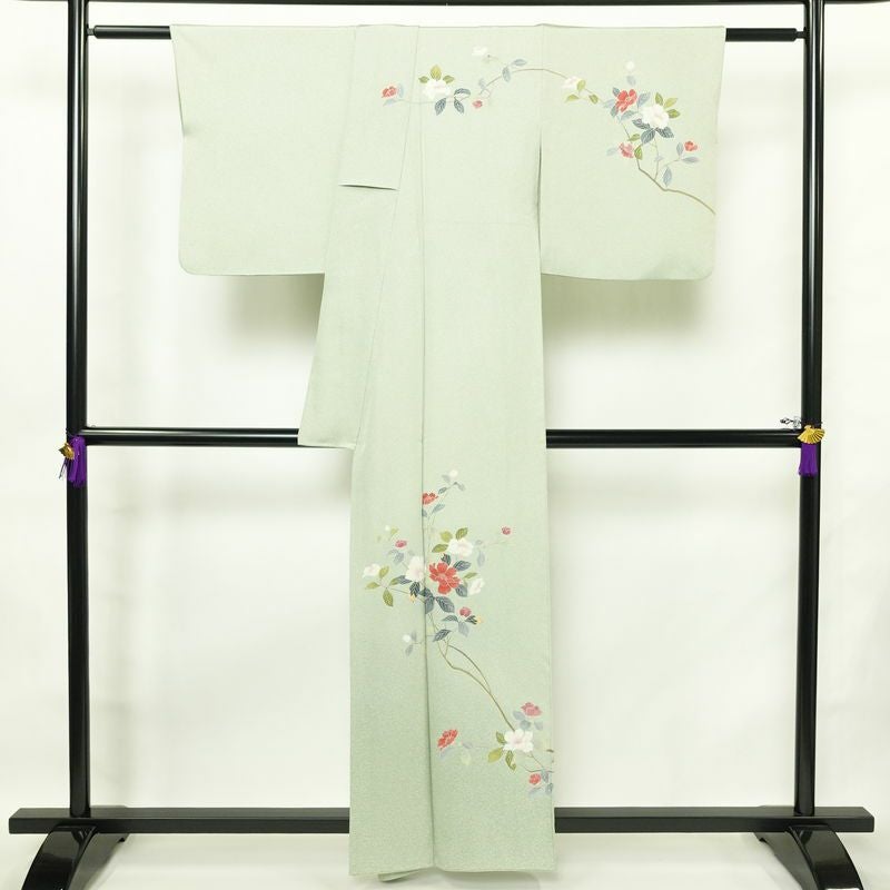 訪問着 縮緬 正絹 花柄 袷仕立て 身丈159cm 裄丈68cm フォーマル 着物 緑・うぐいす色_画像2