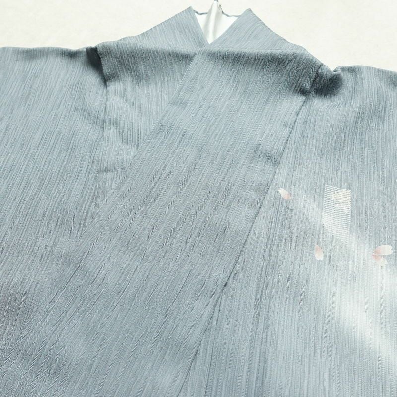 付け下げ 良品 一つ紋付き 正絹 花柄 袷仕立て 身丈155cm 裄丈63.5cm 箔 金彩 フォーマル 着物 青・紺_画像18