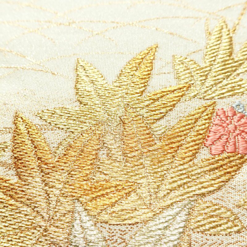 袋帯 六通柄 フォーマル用 正絹 木の葉・植物柄 箔 金糸 帯 赤・朱_画像4