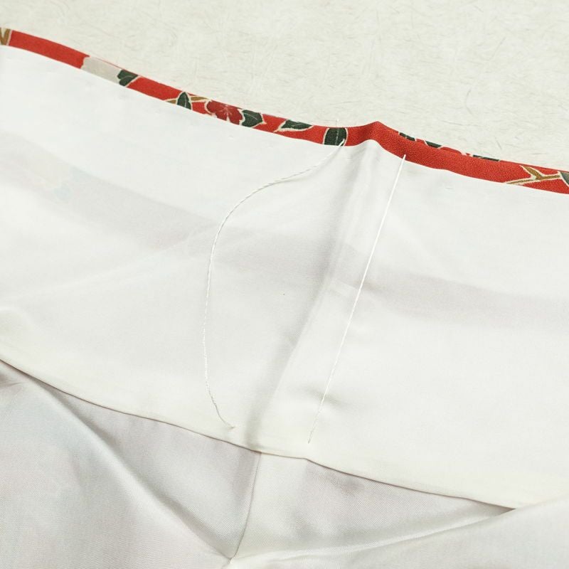 訪問着 金駒刺繍 正絹 古典柄 袷仕立て 身丈151cm 裄丈63.5cm 箔 刺繍 金彩 フォーマル 着物 赤・朱_画像21