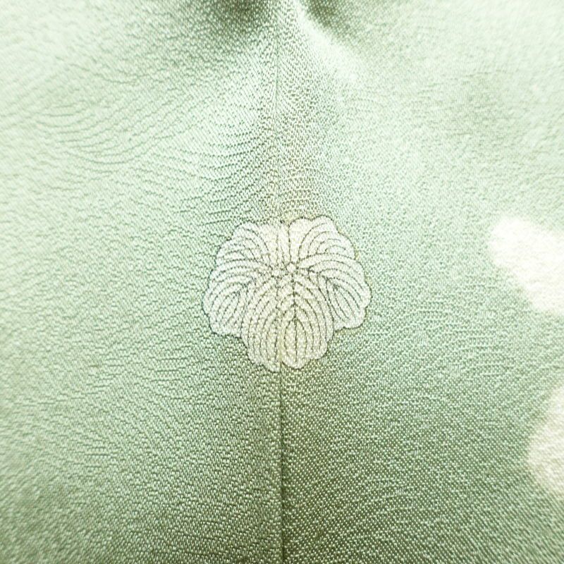 訪問着 良品 絞り 金駒刺繍 一つ紋付き 正絹 木の葉・植物柄 袷仕立て 身丈158cm 裄丈67.5cm 箔 刺繍 金彩 フォーマル 着物 入学式 卒業式 結婚式 緑・うぐいす色_画像15