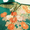 振袖 良品 正絹 古典柄 袷仕立て 身丈163cm 裄丈67.5cm 箔 金彩 フォーマル 着物 成人式 二十歳 御所車 松竹梅 菖蒲 緑・うぐいす色_画像17