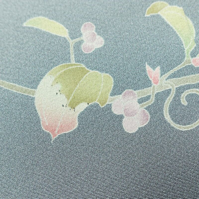 訪問着 落款入り 縮緬 一つ紋付き 正絹 木の葉・植物柄 袷仕立て 身丈157cm 裄丈66cm 共八掛 フォーマル 友禅 着物 入学式 卒業式 作家物 青・紺_画像8