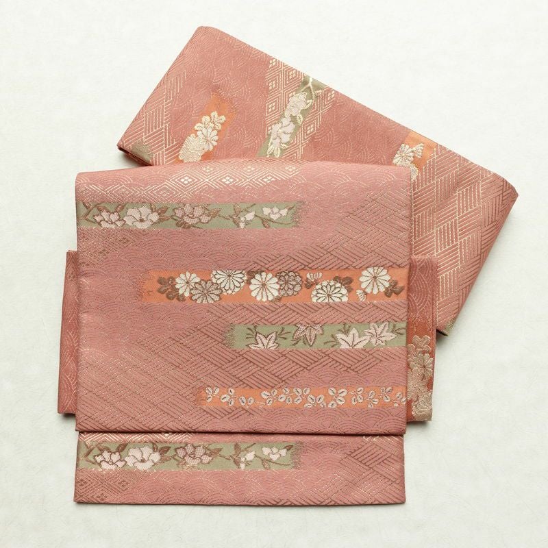 作り帯 名古屋帯 なごや帯 六通柄 美品 正絹 古典柄 金糸 帯 くすみピンク ピンク_画像1