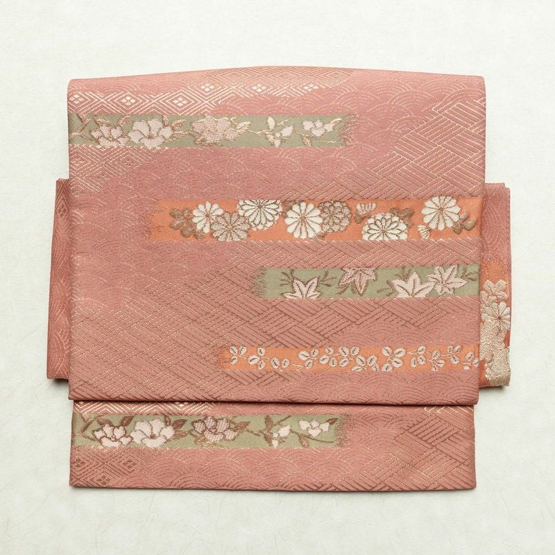 作り帯 名古屋帯 なごや帯 六通柄 美品 正絹 古典柄 金糸 帯 くすみピンク ピンク_画像2