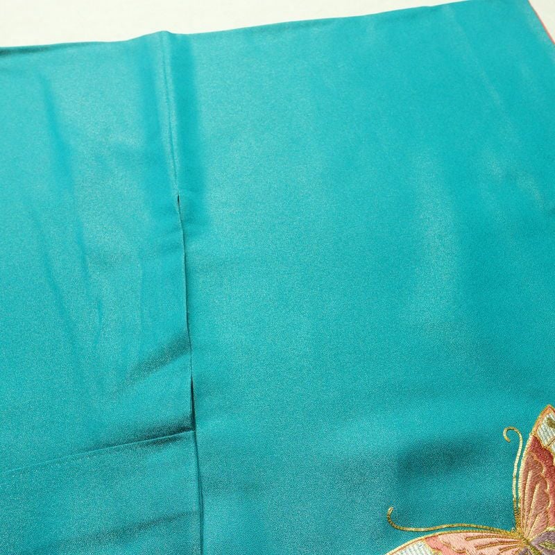 振袖 金駒刺繍 正絹 古典柄 袷仕立て 身丈163.5cm 裄丈70cm 箔 刺繍 金彩 金糸 着物 成人式 二十歳 蝶 緑・うぐいす色_画像15