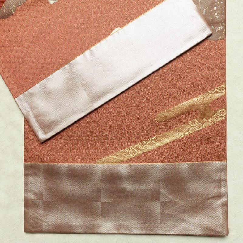 袋帯 未仕立て 六通柄 美品 証紙あり フォーマル用 正絹 古典柄 箔 金通し 金糸 帯 入学式 卒業式 結婚式 未使用品 茶_画像13