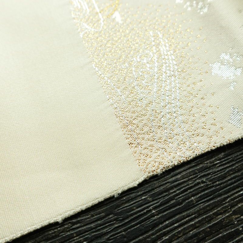 袋帯 嘉祥御車文 六通柄 フォーマル用 正絹 古典柄 箔 金糸 銀糸 帯 入学式 卒業式 結婚式 多色使い_画像18