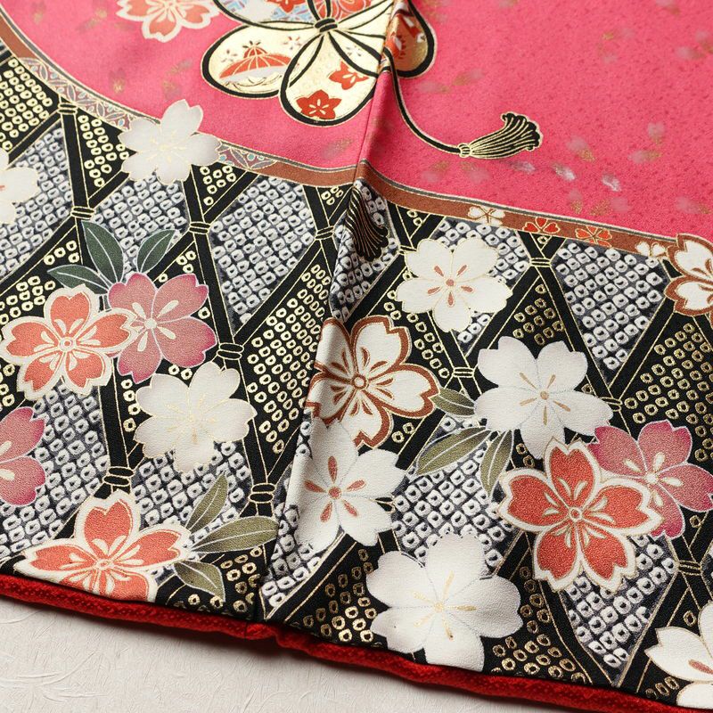 振袖 良品 ふき綿仕立て 金駒刺繍 正絹 古典柄 袷仕立て 身丈163.5cm 裄丈70.5cm 箔 金彩 着物 成人式 二十歳 ピンク_画像11