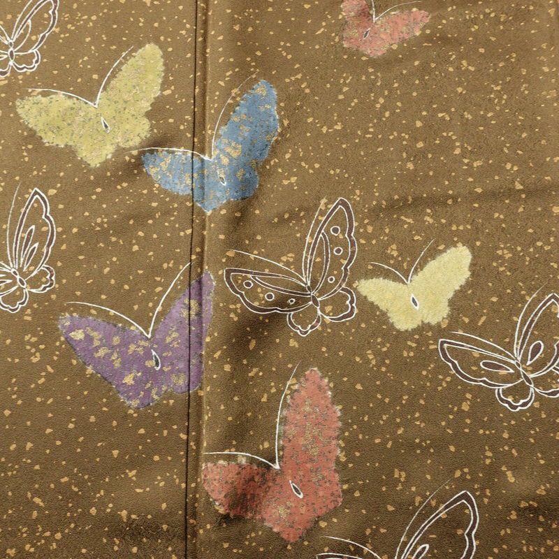 付け下げ 良品 しつけ糸付き 正絹 蝶・昆虫柄 袷仕立て 身丈171cm 裄丈69.5cm 箔 フォーマル 着物 入学式 卒業式 黄・黄土色_画像6