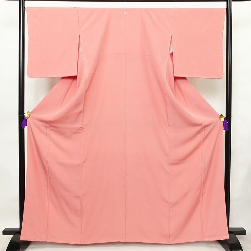 色無地 鮫小紋 しつけ糸付き 縮緬 一つ紋付き 正絹 流水・波柄 袷仕立て 身丈164cm 裄丈67.5cm フォーマル 着物 入学式 ピンク_画像1