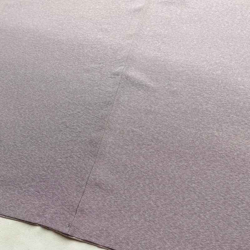 付け下げ 良品 縮緬 正絹 その他の柄 袷仕立て 身丈155cm 裄丈63cm 共八掛 フォーマル 着物 入学式 卒業式 ぼかし 紫・藤色_画像12